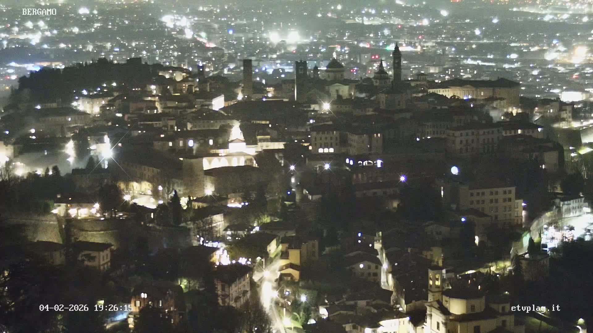 Bergamo City Skyline Live Cam - Bergamo,Lombardy, Italy
