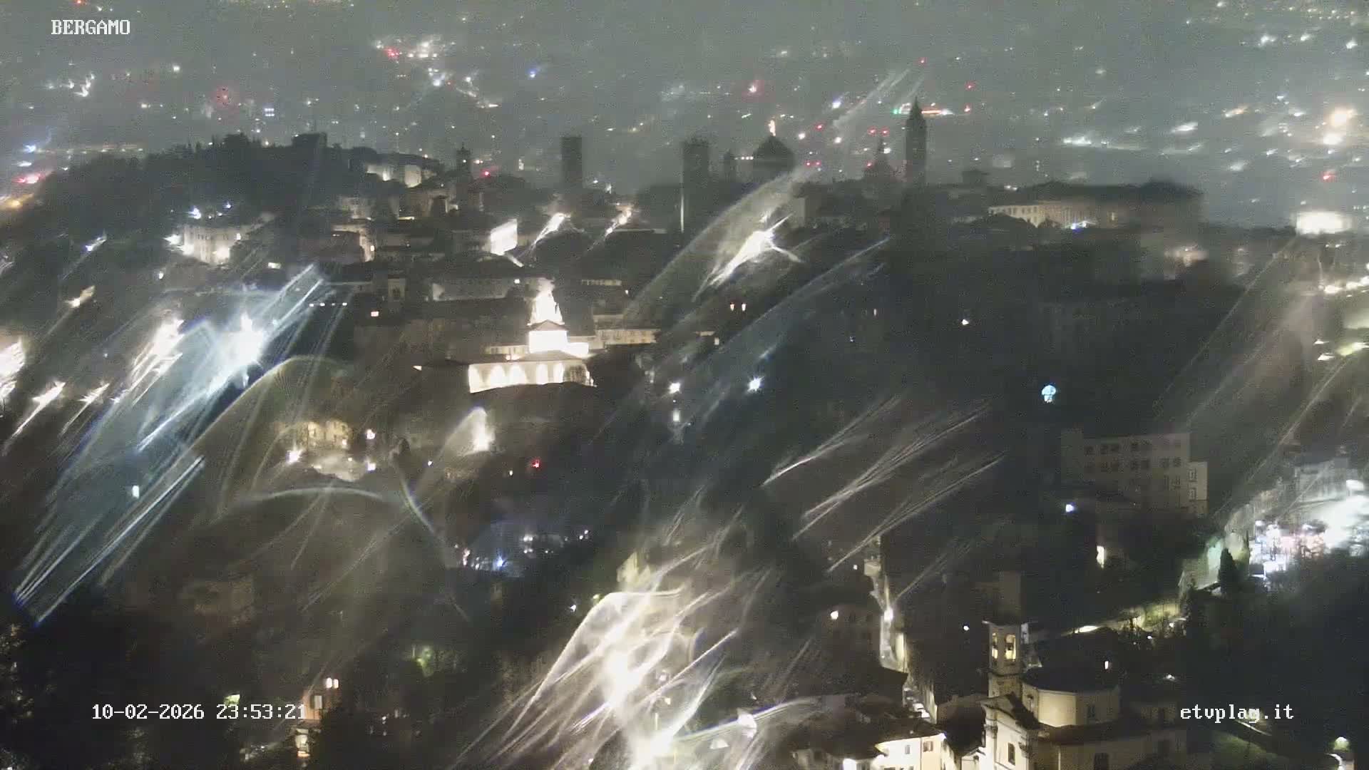 Bergamo City Skyline Live Cam - Bergamo,Lombardy, Italy
