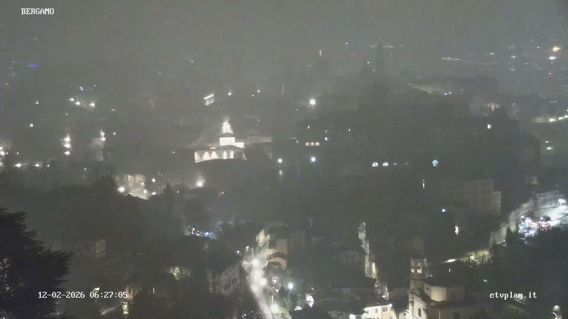 Bergamo City Skyline Live Cam - Bergamo,Lombardy, Italy