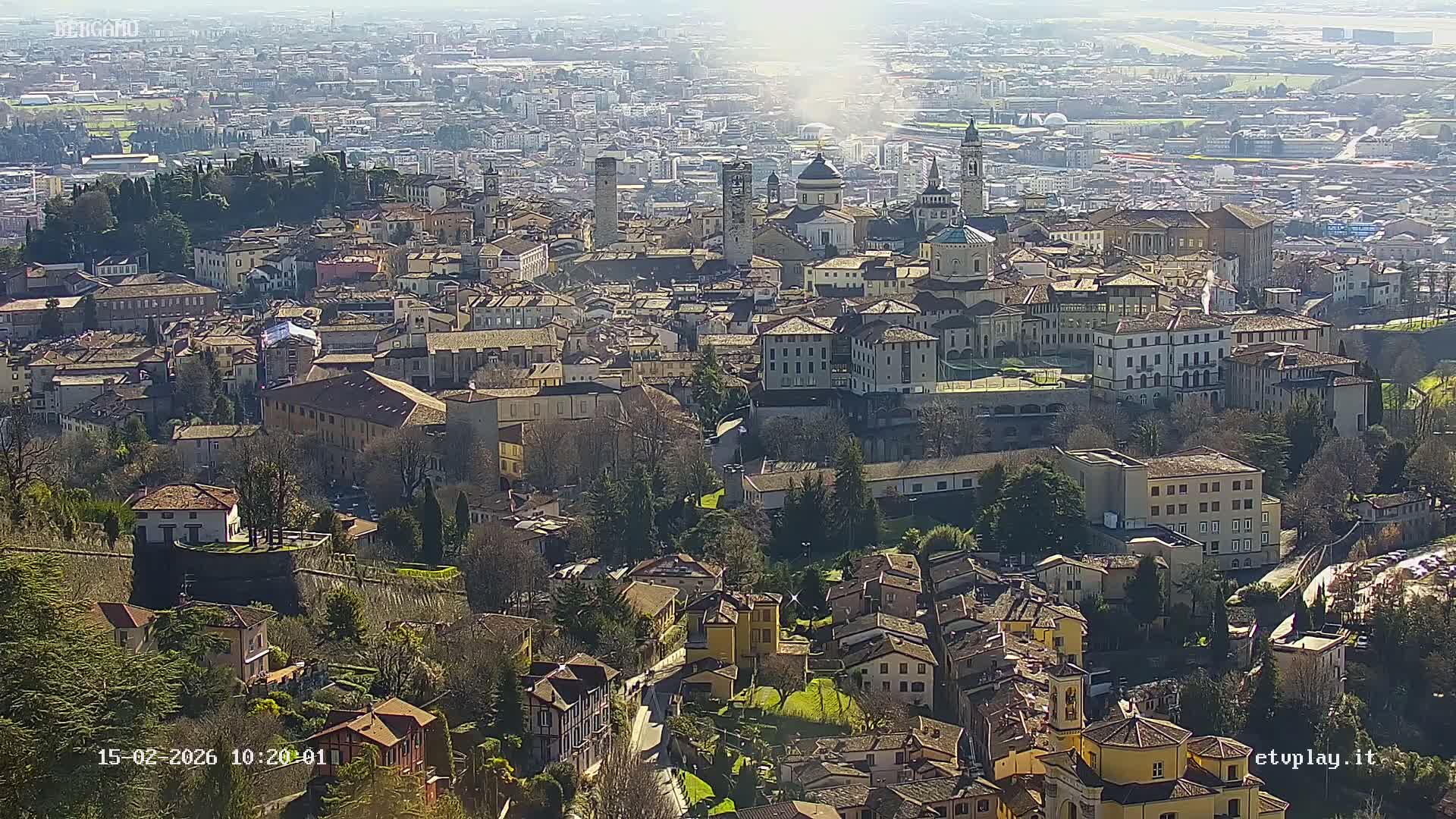 Bergamo City Skyline Live Cam - Bergamo,Lombardy, Italy