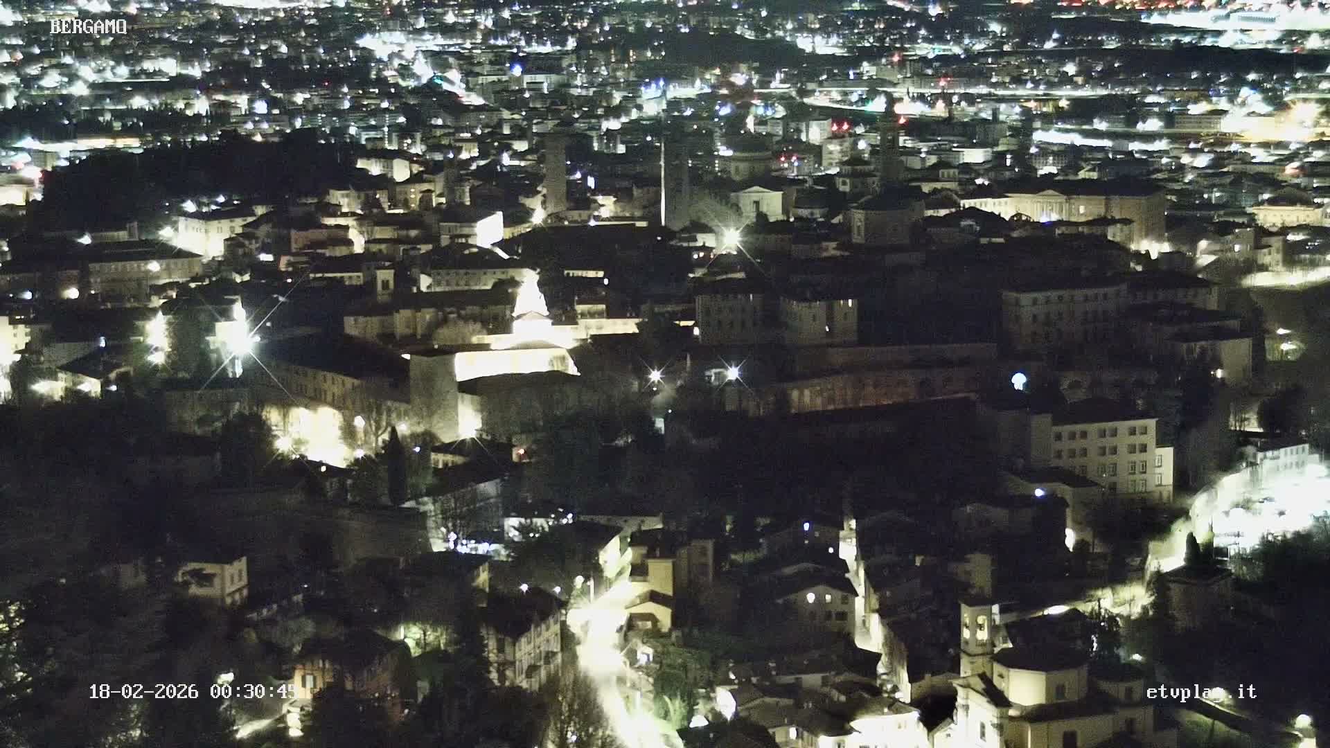 Bergamo City Skyline Live Cam - Bergamo,Lombardy, Italy