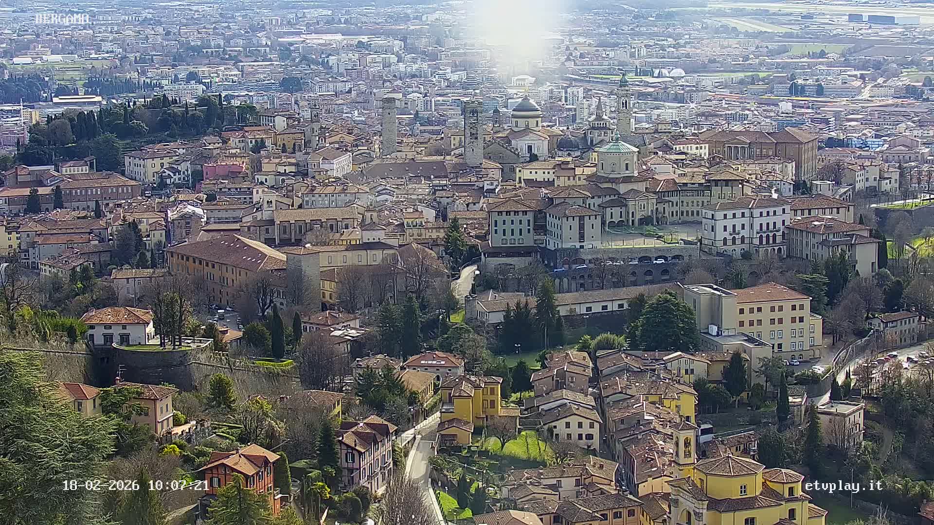 Bergamo City Skyline Live Cam - Bergamo,Lombardy, Italy