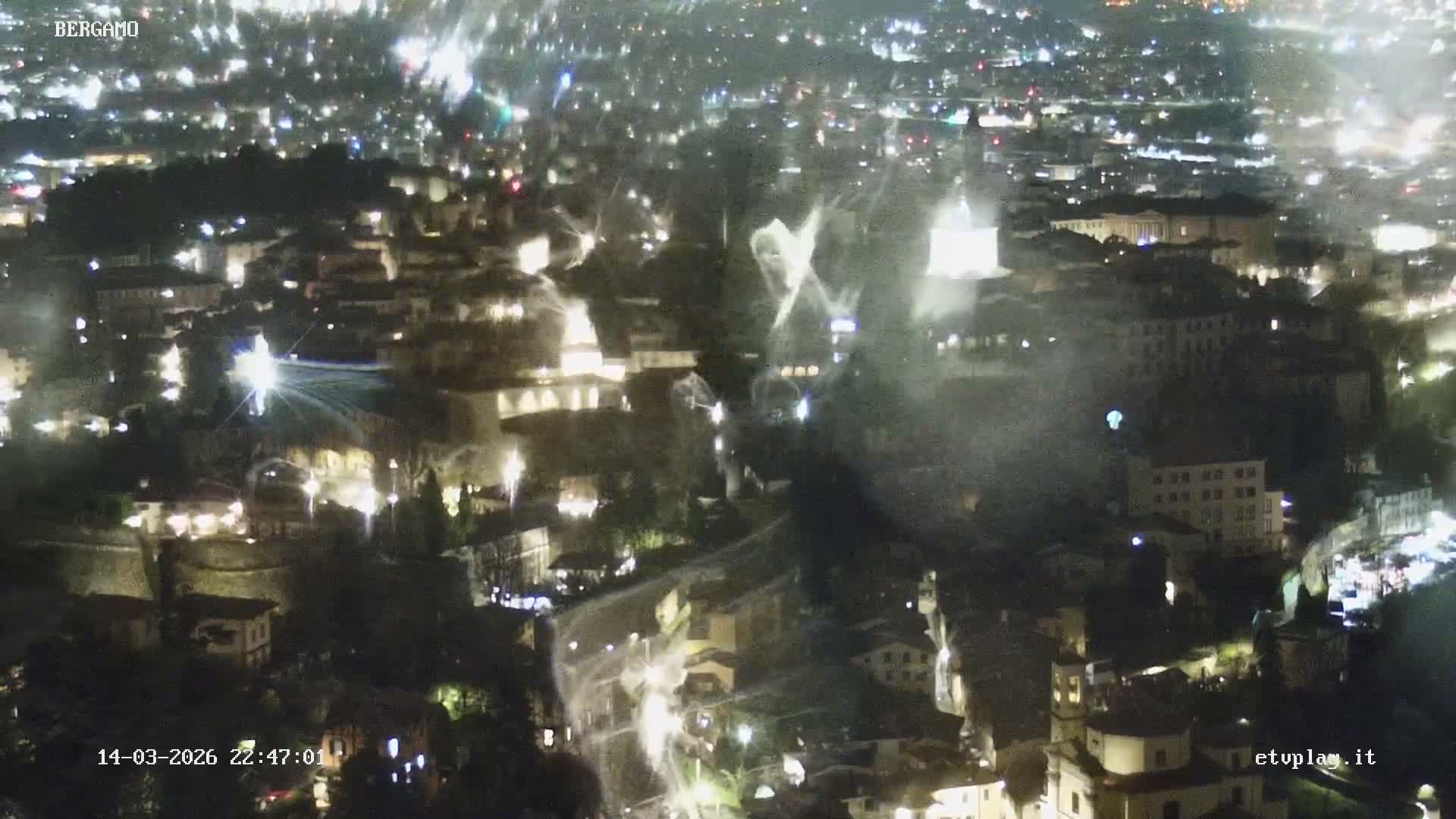 Bergamo City Skyline Live Cam - Bergamo,Lombardy, Italy