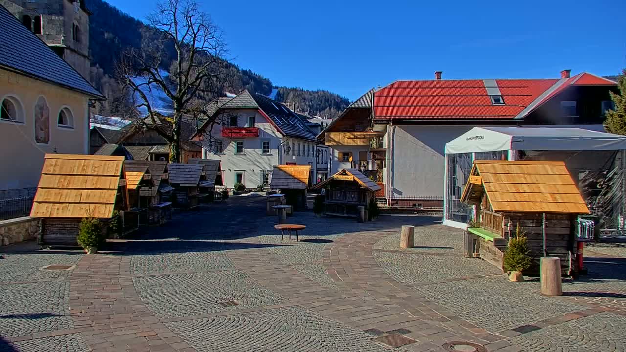 Kranjska Gora Town Center Live Cam - Jesenice, Gorenjska (Upper Carniola), Slovenia