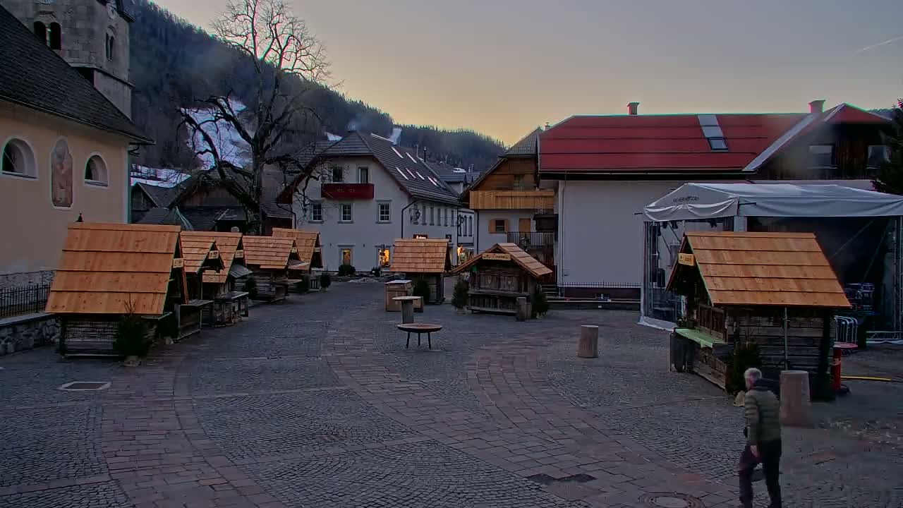 Kranjska Gora Town Center Live Cam - Jesenice, Gorenjska (Upper Carniola), Slovenia
