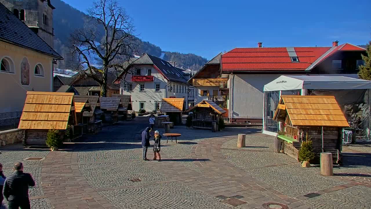 Kranjska Gora Town Center Live Cam - Jesenice, Gorenjska (Upper Carniola), Slovenia