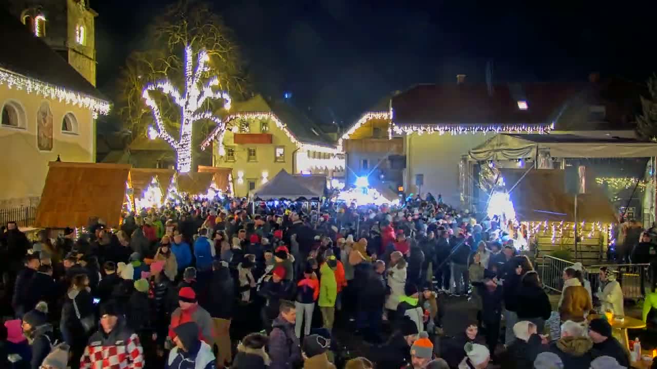 Kranjska Gora Town Center Live Cam - Jesenice, Gorenjska (Upper Carniola), Slovenia