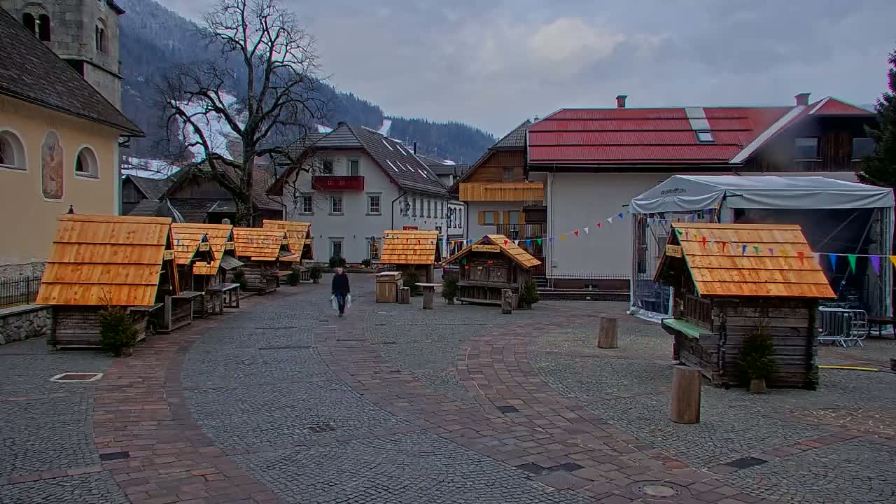 Kranjska Gora Town Center Live Cam - Jesenice, Gorenjska (Upper Carniola), Slovenia