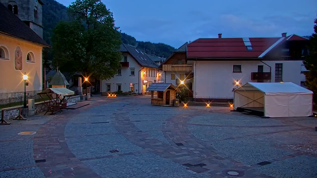 Kranjska Gora Town Center Live Cam - Jesenice, Gorenjska (Upper Carniola), Slovenia