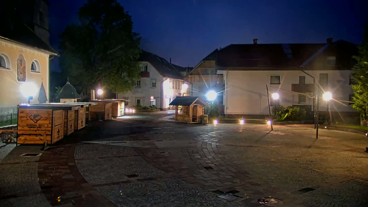 Kranjska Gora Town Center Live Cam - Jesenice, Gorenjska (Upper Carniola), Slovenia