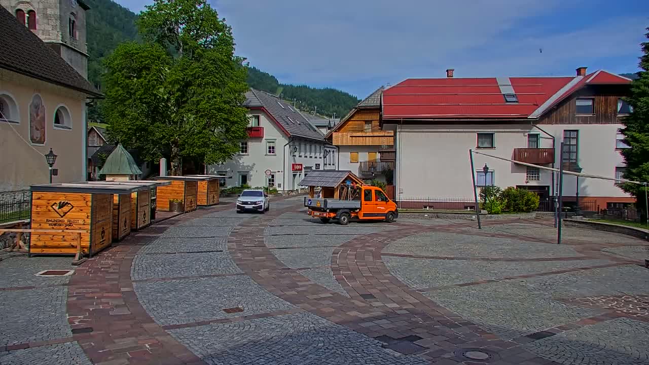 Kranjska Gora Town Center Live Cam - Jesenice, Gorenjska (Upper Carniola), Slovenia