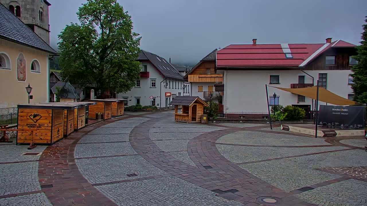 Kranjska Gora Town Center Live Cam - Jesenice, Gorenjska (Upper Carniola), Slovenia
