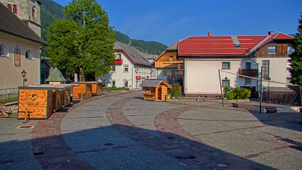 Kranjska Gora Town Center Live Cam - Jesenice, Gorenjska (Upper Carniola), Slovenia