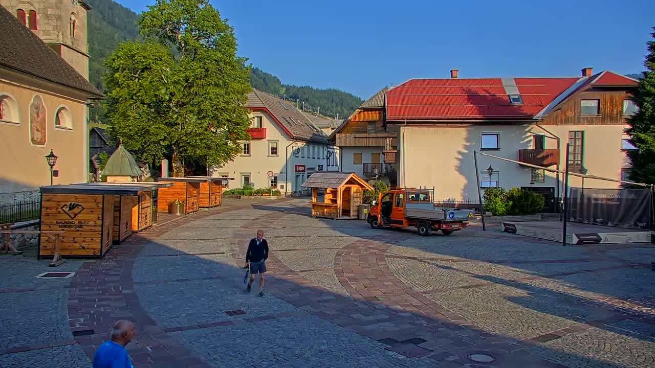 Kranjska Gora Town Center Live Cam - Jesenice, Gorenjska (Upper Carniola), Slovenia