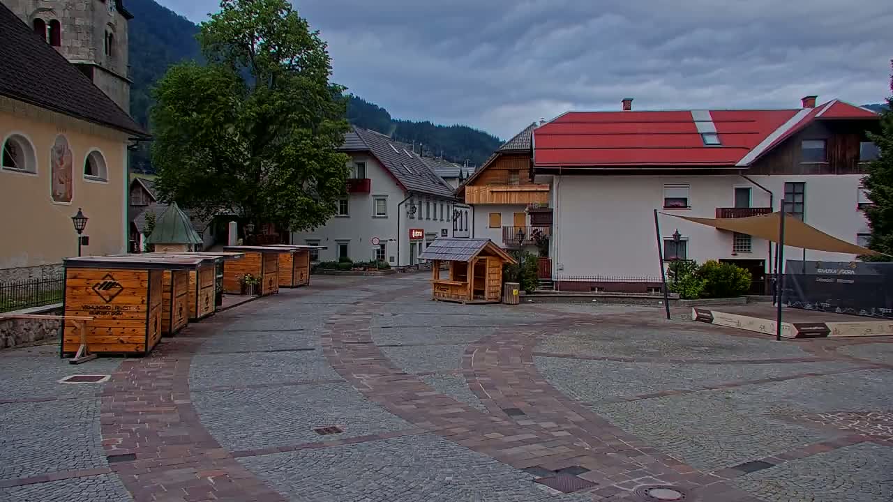 Kranjska Gora Town Center Live Cam - Jesenice, Gorenjska (Upper Carniola), Slovenia