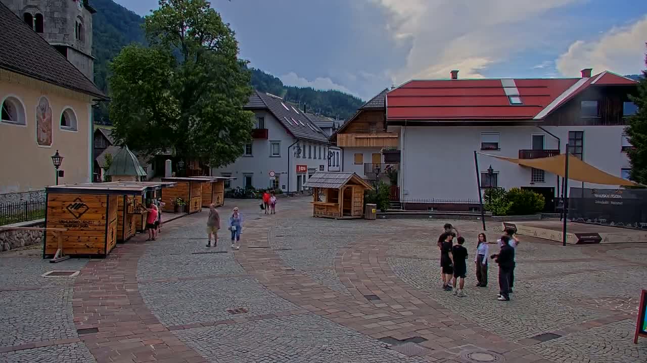 Kranjska Gora Town Center Live Cam - Jesenice, Gorenjska (Upper Carniola), Slovenia