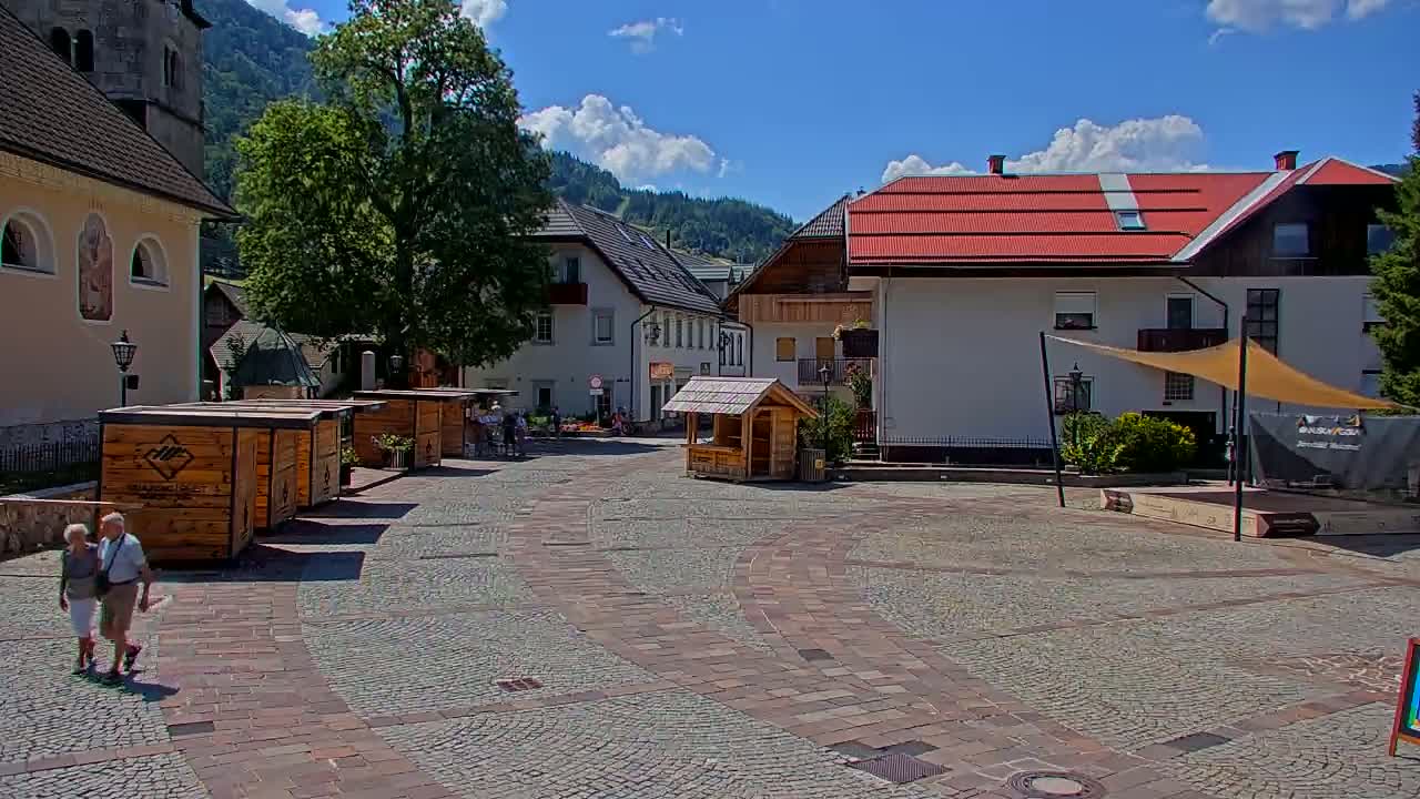 Kranjska Gora Town Center Live Cam - Jesenice, Gorenjska (Upper Carniola), Slovenia
