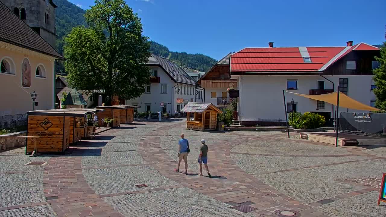 Kranjska Gora Town Center Live Cam - Jesenice, Gorenjska (Upper Carniola), Slovenia