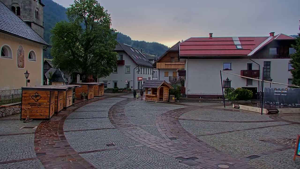 Kranjska Gora Town Center Live Cam - Jesenice, Gorenjska (Upper Carniola), Slovenia