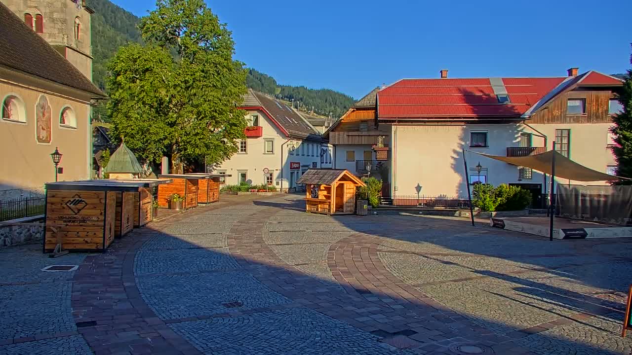 Kranjska Gora Town Center Live Cam - Jesenice, Gorenjska (Upper Carniola), Slovenia