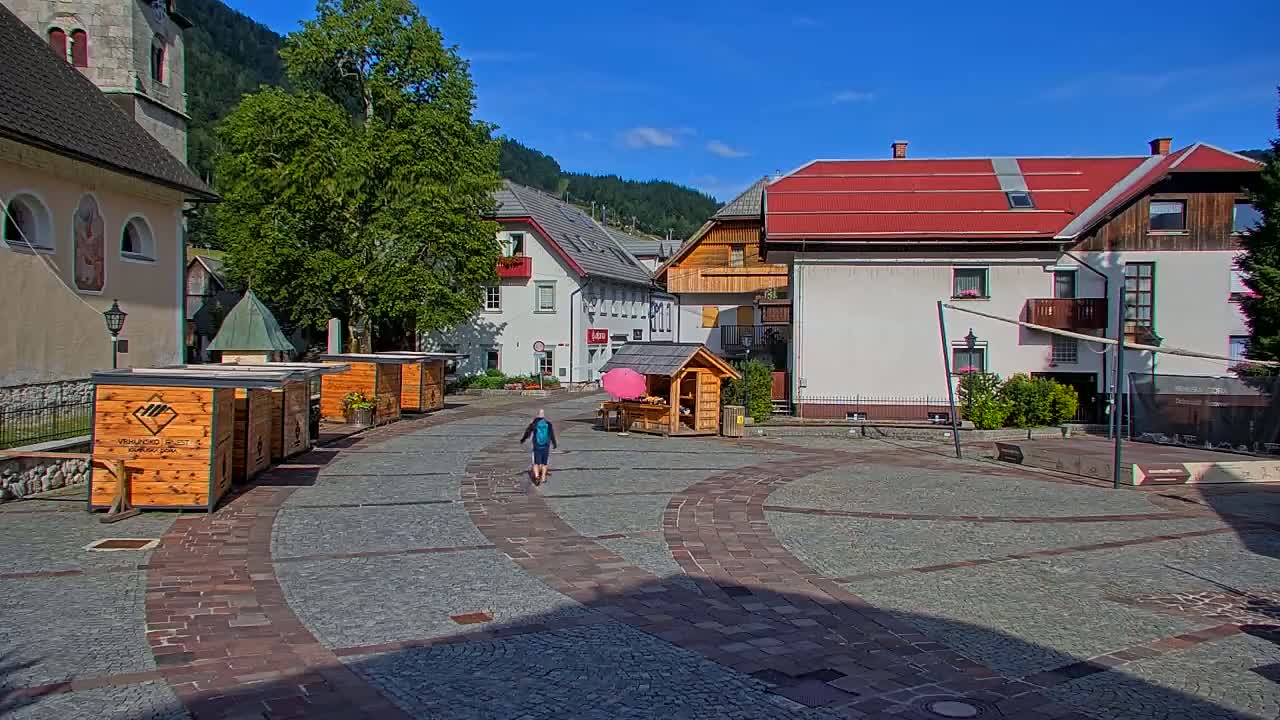Kranjska Gora Town Center Live Cam - Jesenice, Gorenjska (Upper Carniola), Slovenia