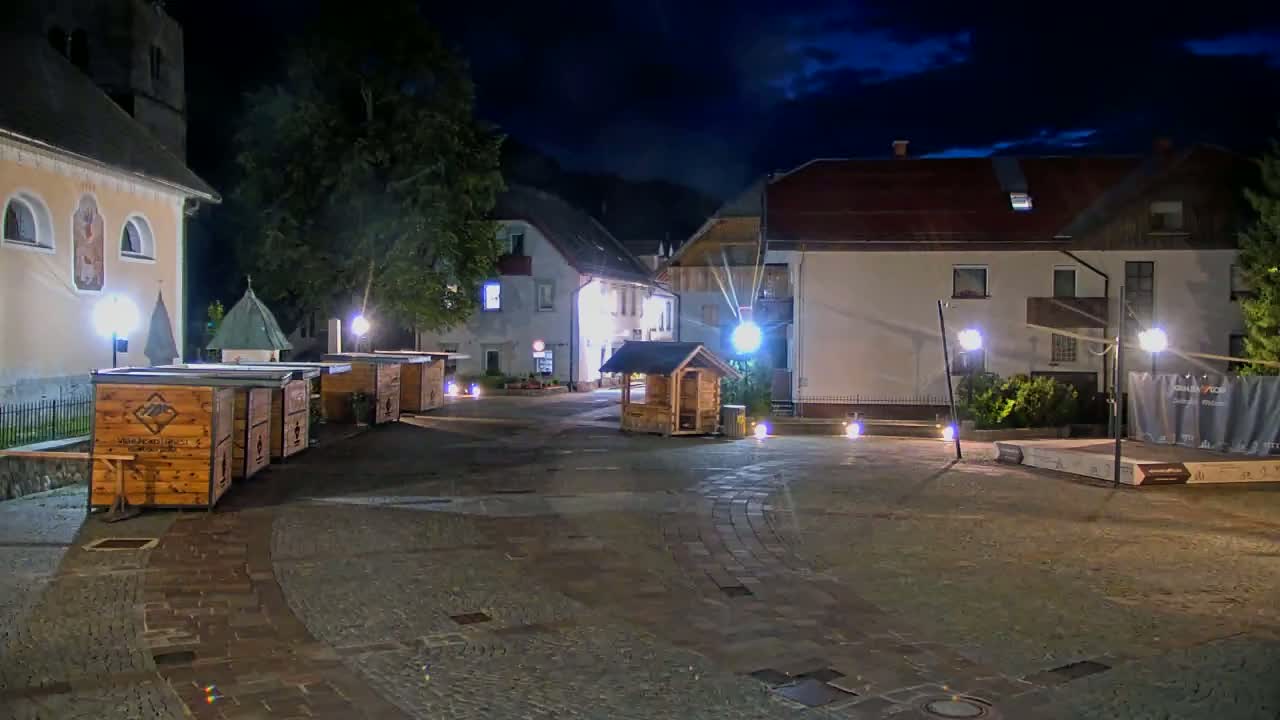 Kranjska Gora Town Center Live Cam - Jesenice, Gorenjska (Upper Carniola), Slovenia
