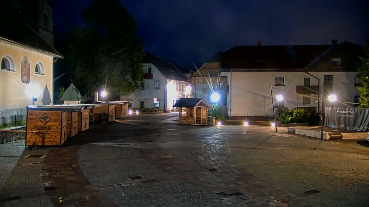 Kranjska Gora Town Center Live Cam - Jesenice, Gorenjska (Upper Carniola), Slovenia