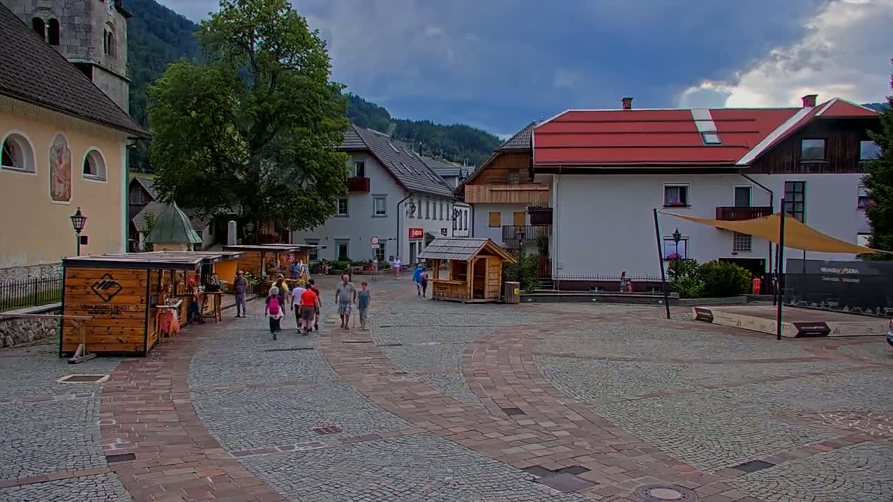 Kranjska Gora Town Center Live Cam - Jesenice, Gorenjska (Upper Carniola), Slovenia