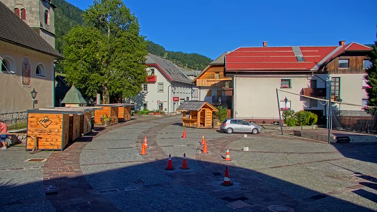 Kranjska Gora Town Center Live Cam - Jesenice, Gorenjska (Upper Carniola), Slovenia