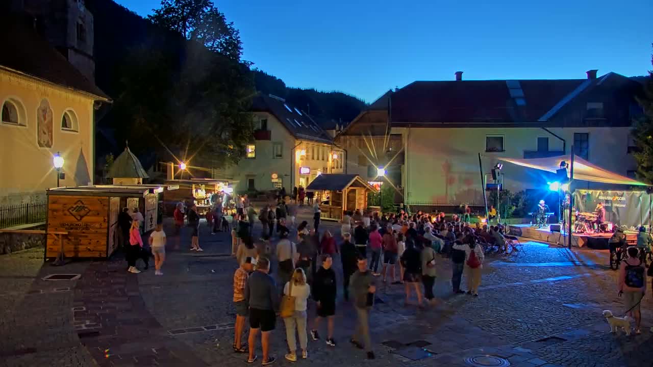 Kranjska Gora Town Center Live Cam - Jesenice, Gorenjska (Upper Carniola), Slovenia
