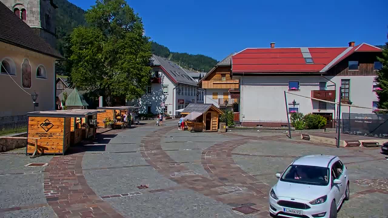 Kranjska Gora Town Center Live Cam - Jesenice, Gorenjska (Upper Carniola), Slovenia