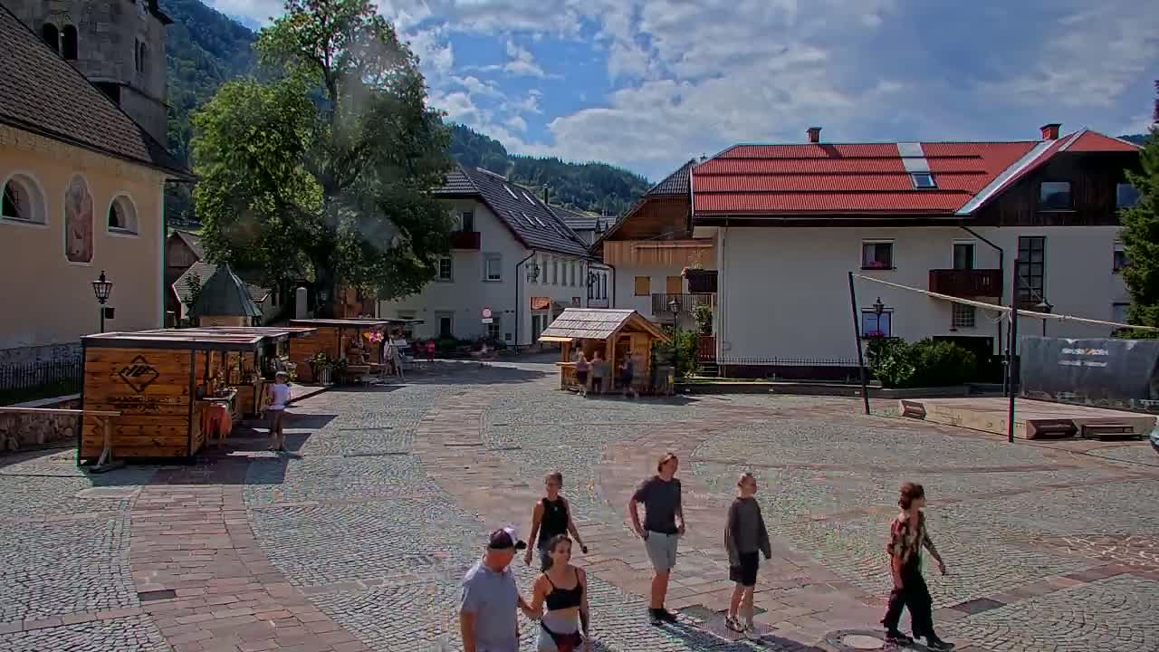Kranjska Gora Town Center Live Cam - Jesenice, Gorenjska (Upper Carniola), Slovenia