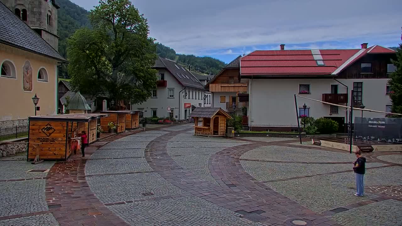 Kranjska Gora Town Center Live Cam - Jesenice, Gorenjska (Upper Carniola), Slovenia