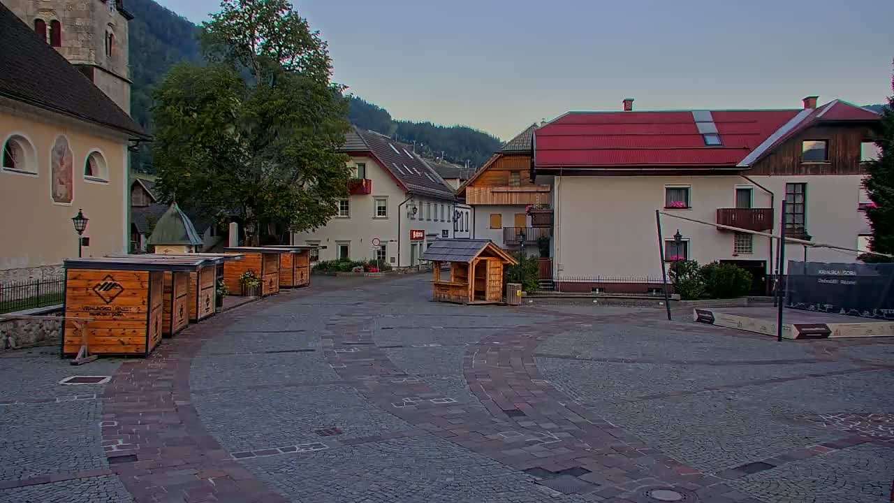 Kranjska Gora Town Center Live Cam - Jesenice, Gorenjska (Upper Carniola), Slovenia