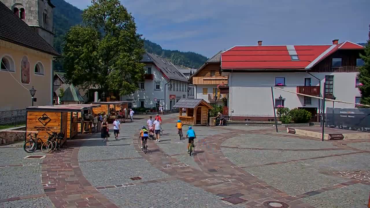 Kranjska Gora Town Center Live Cam - Jesenice, Gorenjska (Upper Carniola), Slovenia