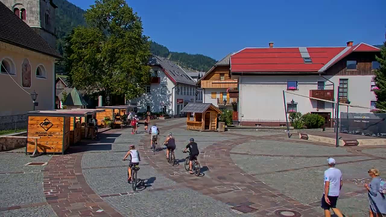 Kranjska Gora Town Center Live Cam - Jesenice, Gorenjska (Upper Carniola), Slovenia