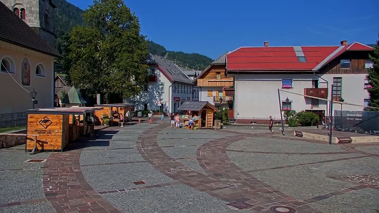 Kranjska Gora Town Center Live Cam - Jesenice, Gorenjska (Upper Carniola), Slovenia