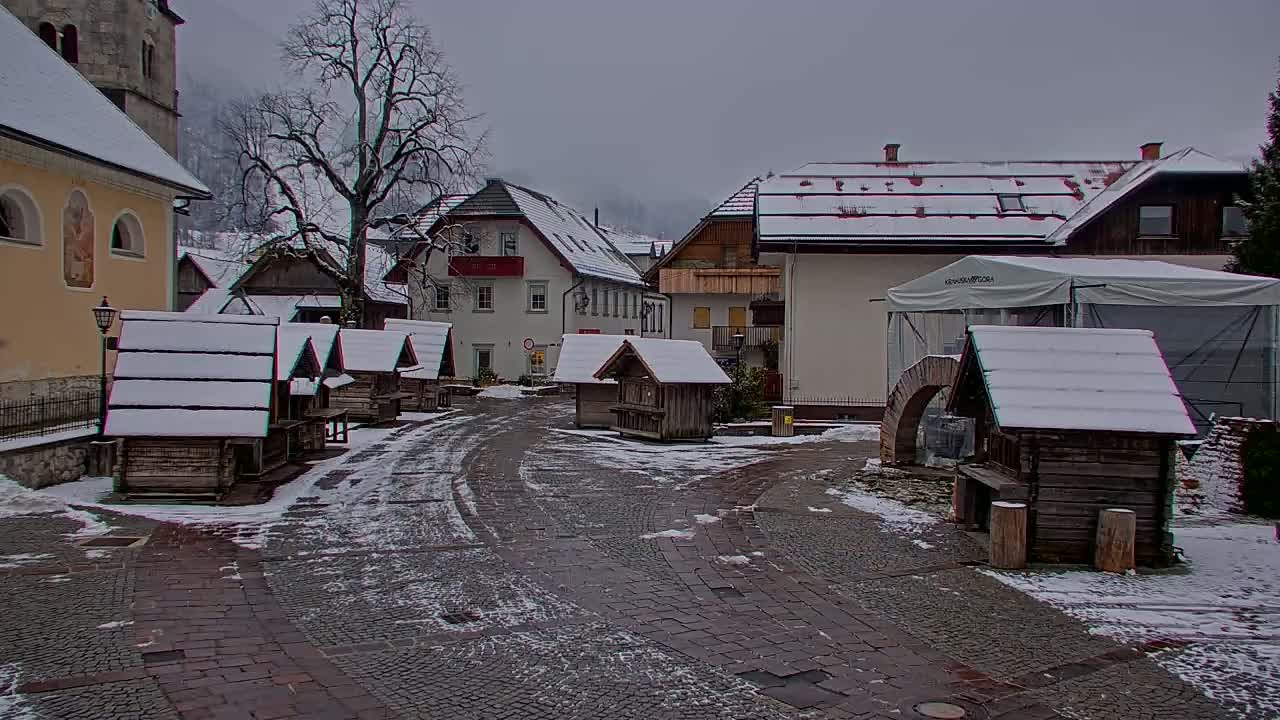 Kranjska Gora Town Center Live Cam - Jesenice, Gorenjska (Upper Carniola), Slovenia