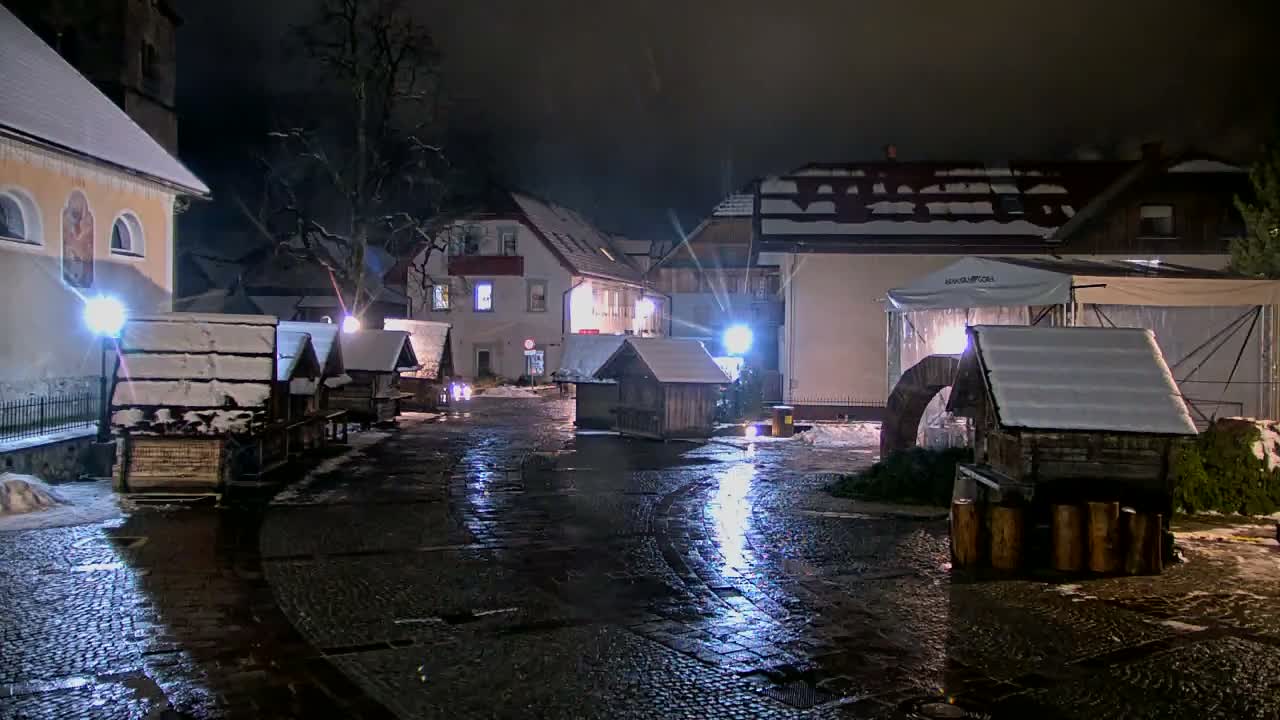 Kranjska Gora Town Center Live Cam - Jesenice, Gorenjska (Upper Carniola), Slovenia