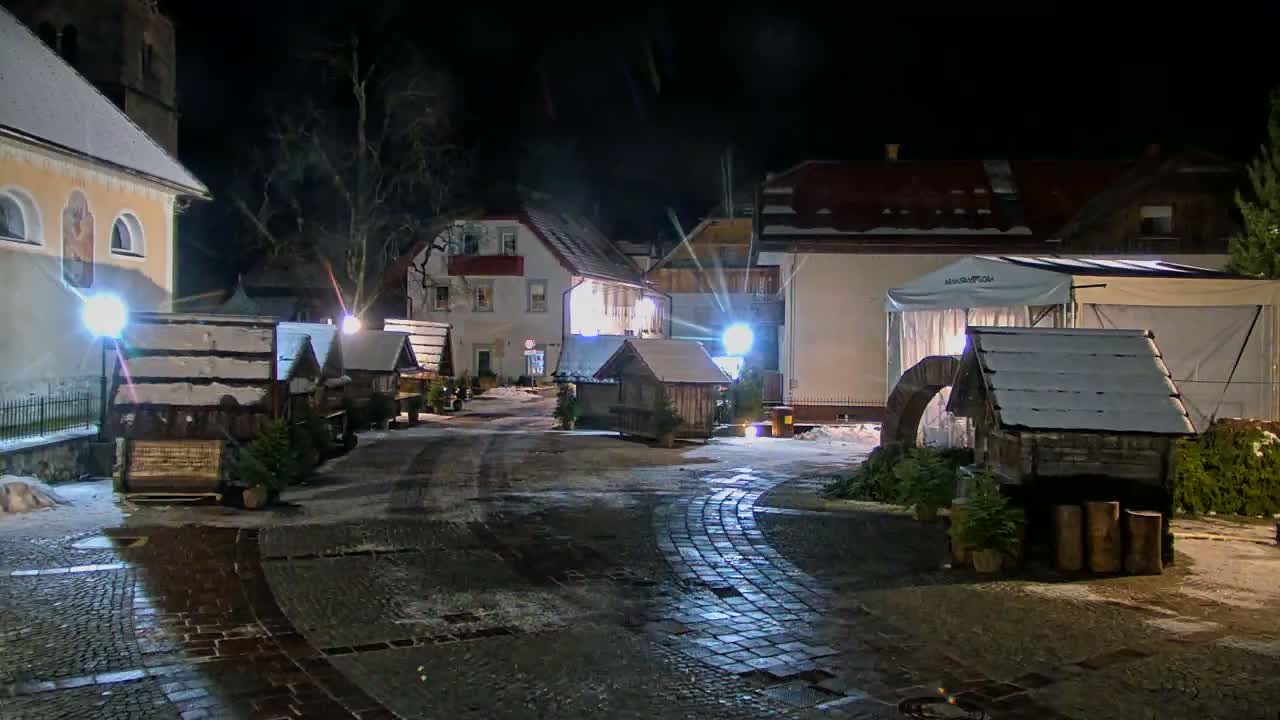 Kranjska Gora Town Center Live Cam - Jesenice, Gorenjska (Upper Carniola), Slovenia