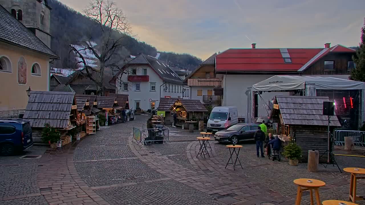 Kranjska Gora Town Center Live Cam - Jesenice, Gorenjska (Upper Carniola), Slovenia
