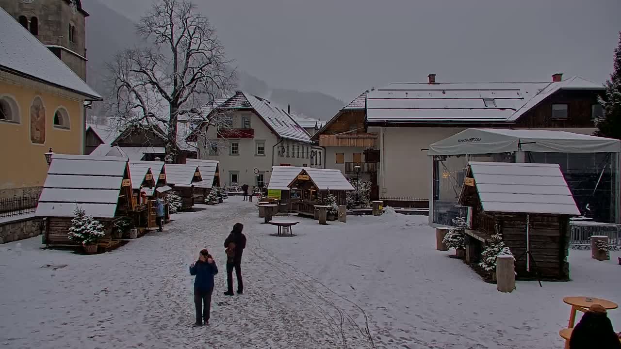 Kranjska Gora Town Center Live Cam - Jesenice, Gorenjska (Upper Carniola), Slovenia