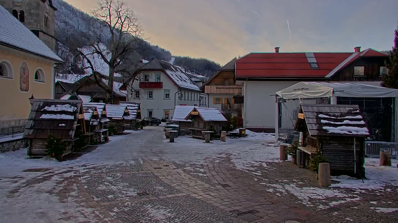 Kranjska Gora Town Center Live Cam - Jesenice, Gorenjska (Upper Carniola), Slovenia