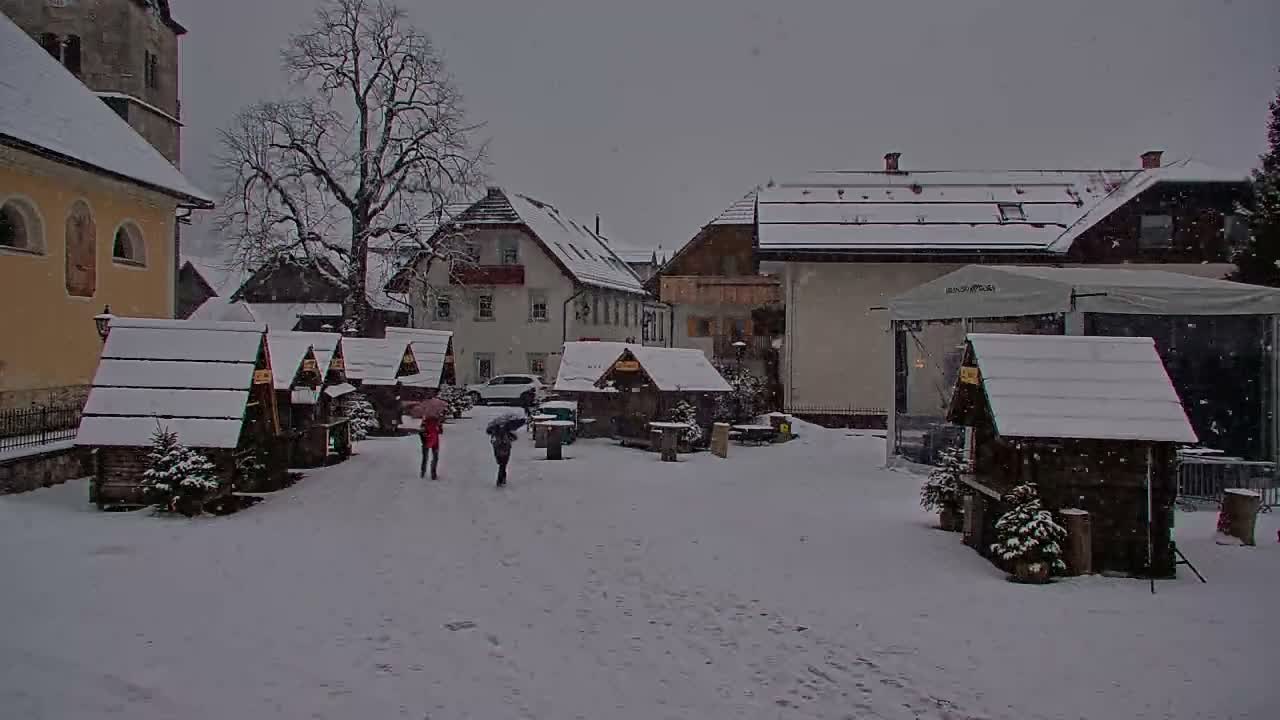 Kranjska Gora Town Center Live Cam - Jesenice, Gorenjska (Upper Carniola), Slovenia