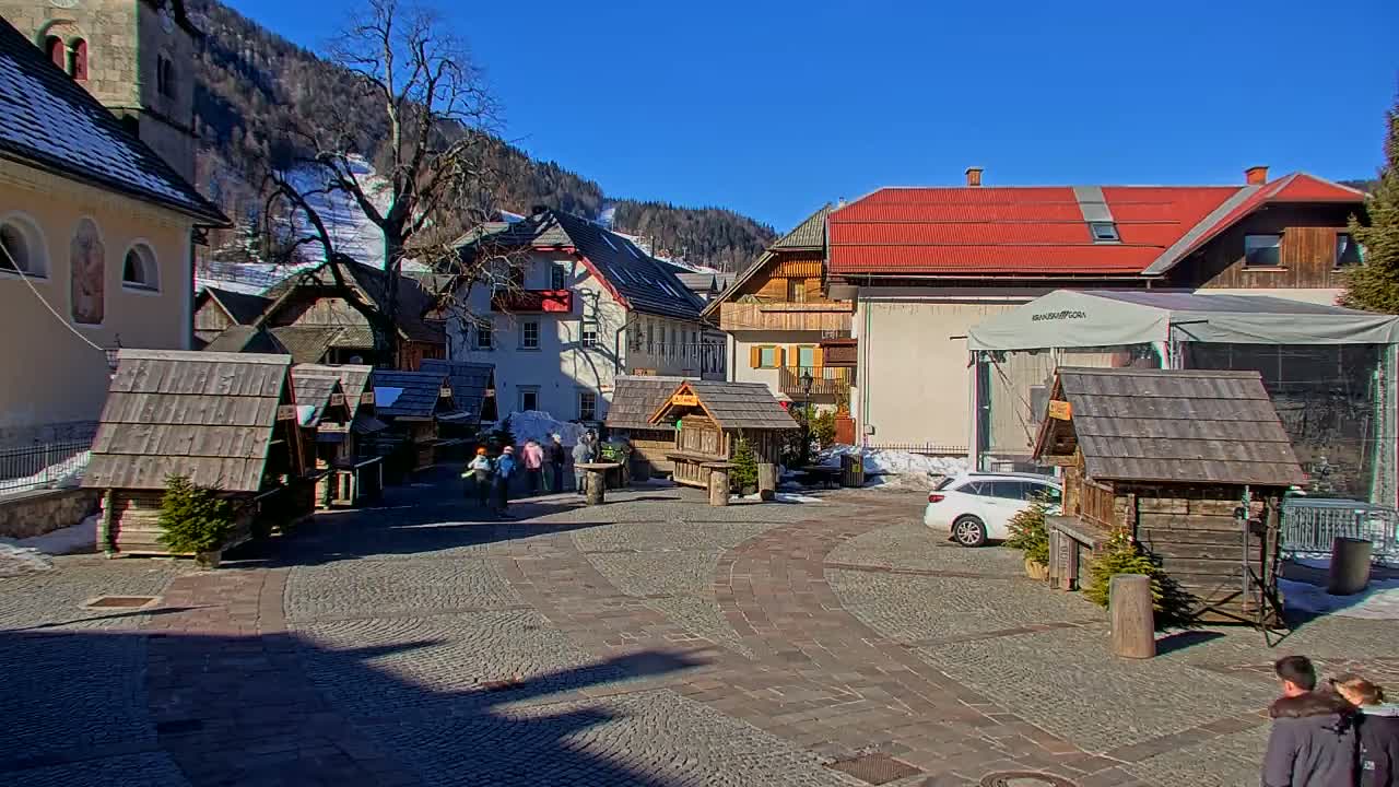 Kranjska Gora Town Center Live Cam - Jesenice, Gorenjska (Upper Carniola), Slovenia