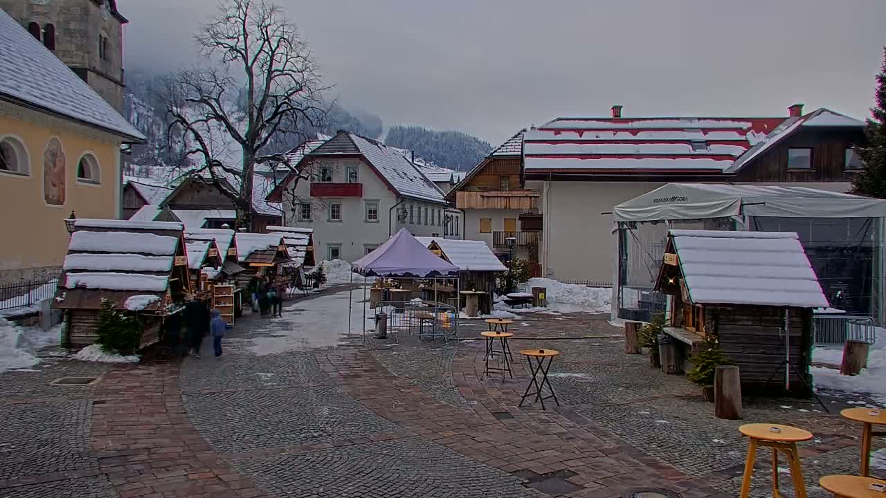 Kranjska Gora Town Center Live Cam - Jesenice, Gorenjska (Upper Carniola), Slovenia