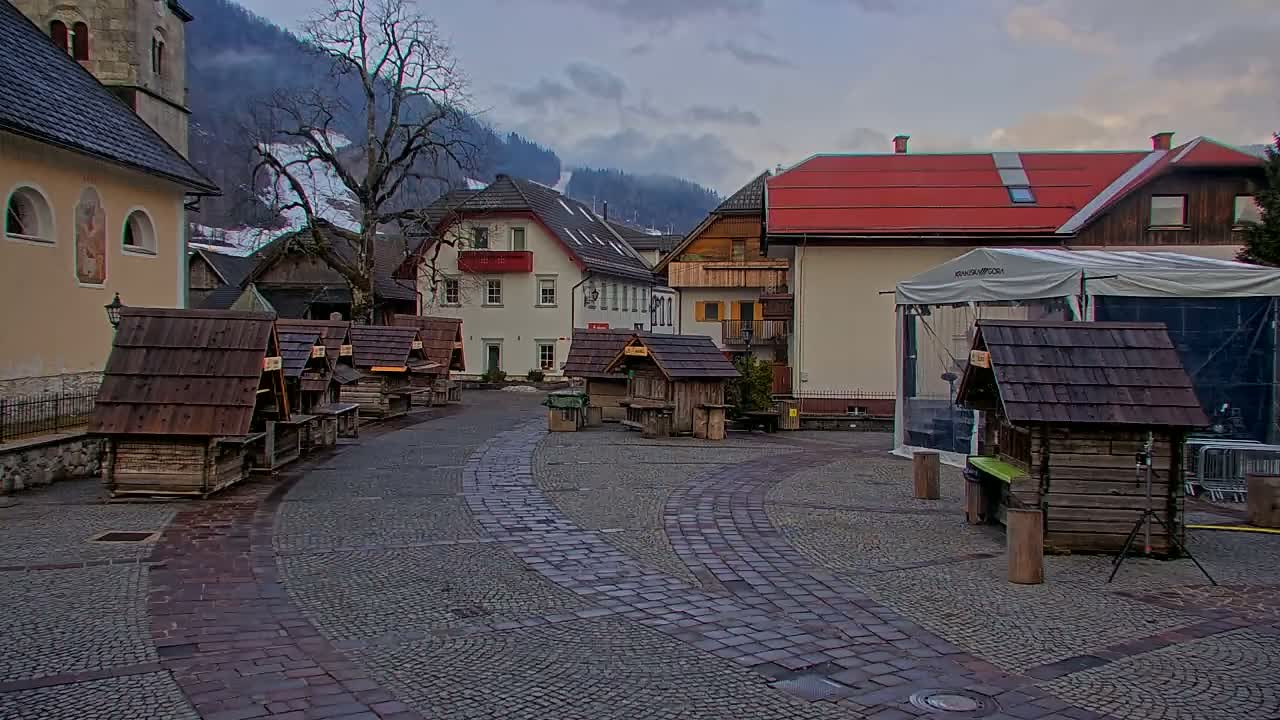 Kranjska Gora Town Center Live Cam - Jesenice, Gorenjska (Upper Carniola), Slovenia