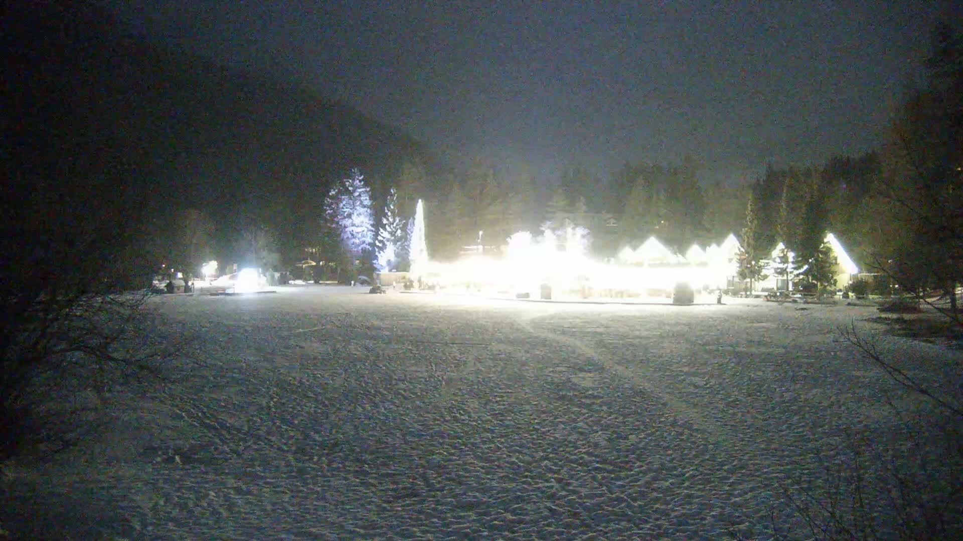 Kranjska Gora, Jezero Jasna Lake Live Cam - Jesenice, Gorenjska (Upper Carniola), Slovenia