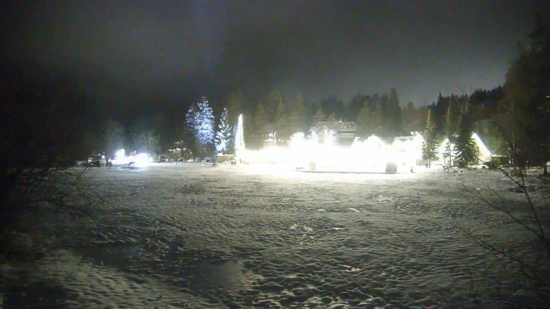 Kranjska Gora, Jezero Jasna Lake Live Cam - Jesenice, Gorenjska (Upper Carniola), Slovenia
