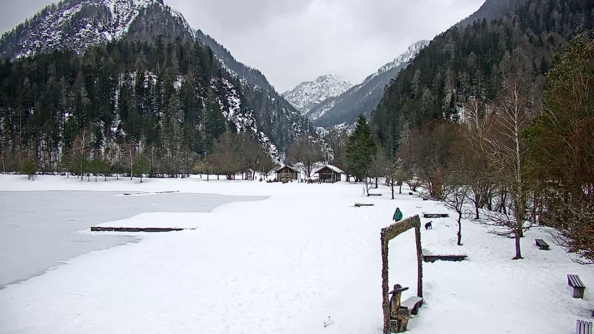 Kranjska Gora, Jezero Jasna Lake Live Cam - Jesenice, Gorenjska (Upper Carniola), Slovenia